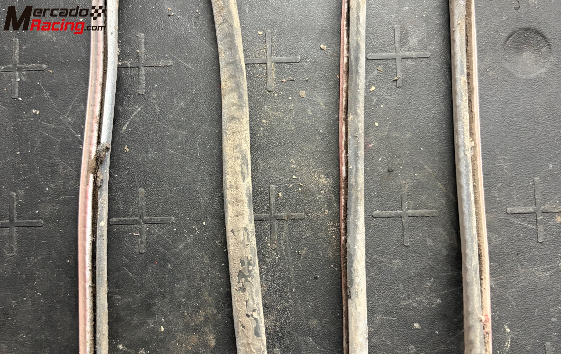 Gomas chasis faros tras. r5 gt turbo