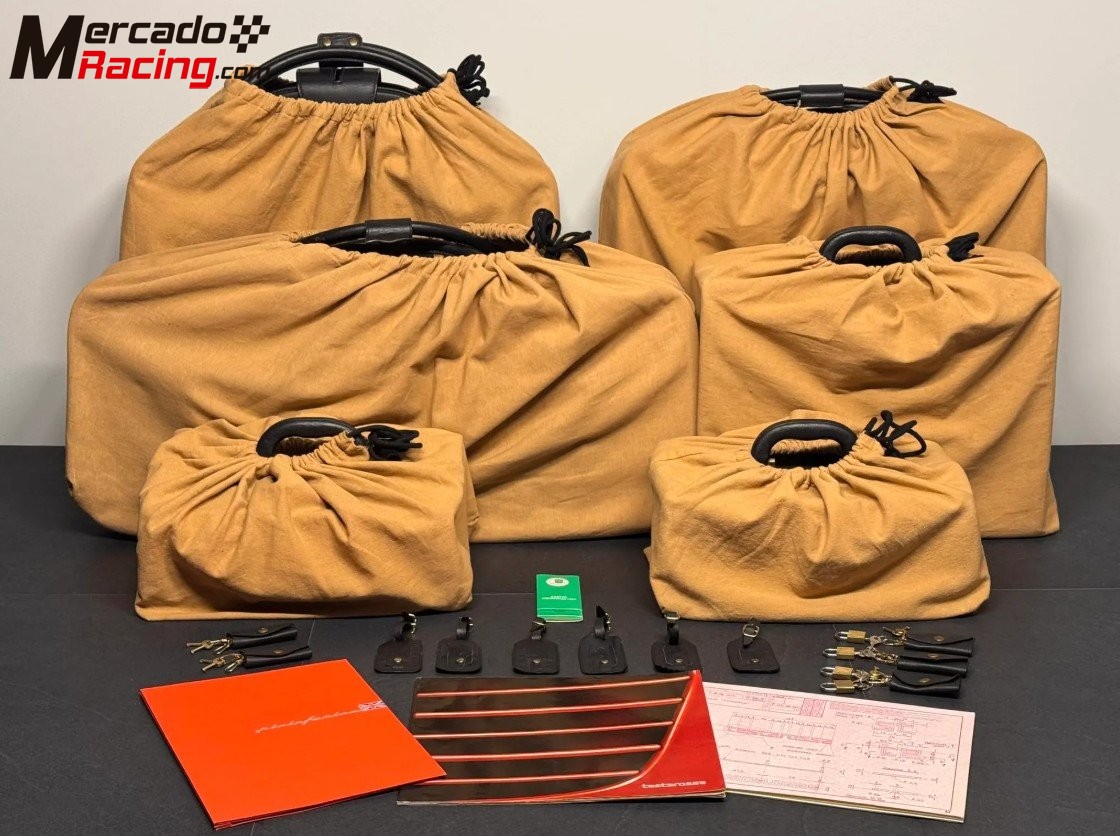 Ferrari testarossa luggage set