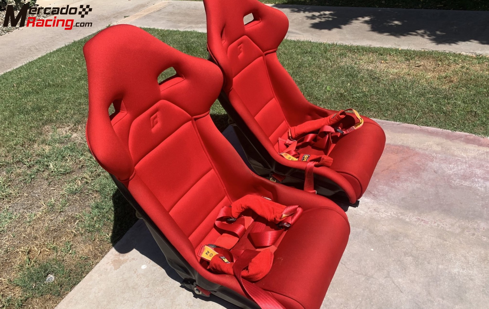 Ferrari f40 seats with harness