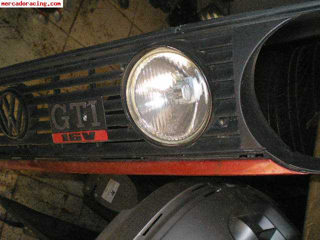 Vendo parrilla golf gti mk ii con faros y anagramas en perfe