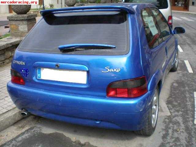 Vendo porton trasero de saxo vts