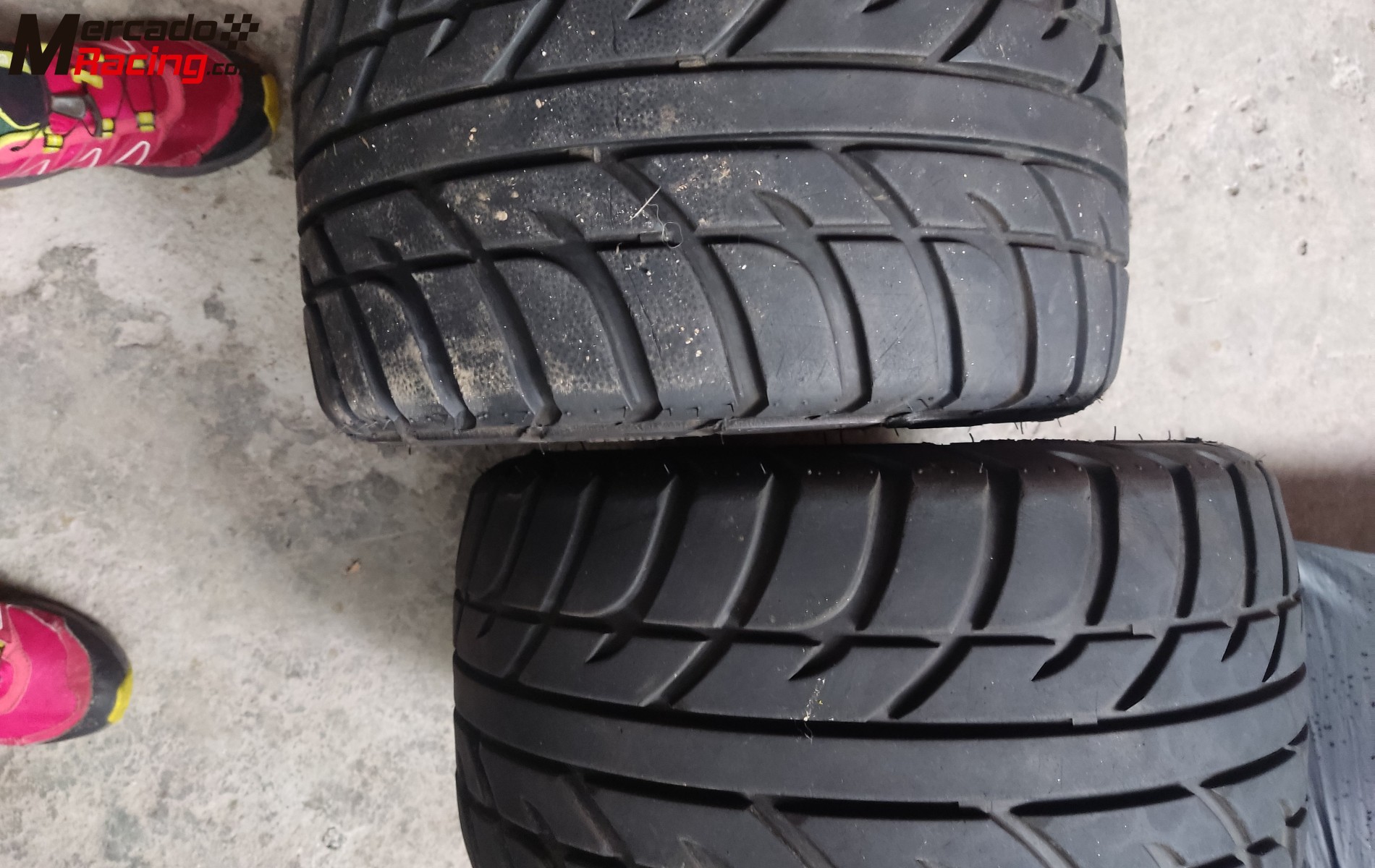 Neumáticos traseros maxxis asfalto 