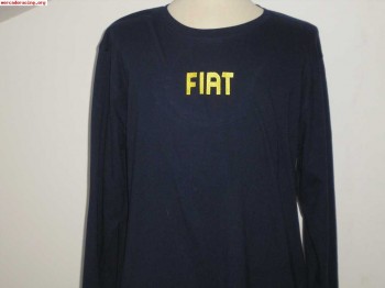 Camiseta manga larga bordada fiat .