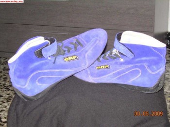 Oferta equipacion piloto de rallys (buen precio)año 2008