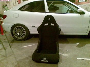 Se vende baquet raceland barato