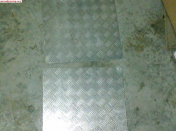 Vendo estas alfombrillas de aluminio  40€