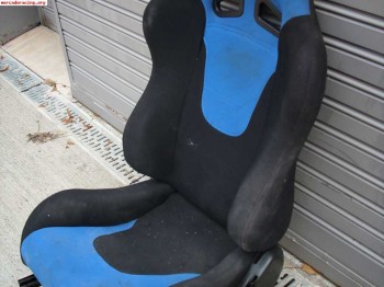 Vendo baquet reclinable con guia sparcco