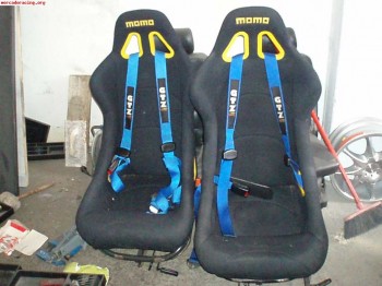 Vendo 2 bacquets momo  