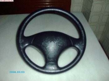 Vendo volante de serie de saxo vts con airbag
