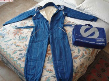 Vendo mono sparco ignifugo -sólo 2 días de uso - nuevo