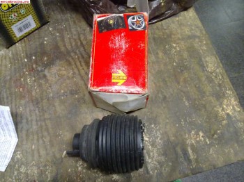 Se vende piña de volante para peugeot 205