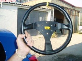 Vendo volante omp tommy makinenn!!!!!!!!