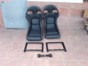 Se venden asientos réplica porsche gt3 en piel negra. 