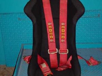 Backet recaro con arnes momo