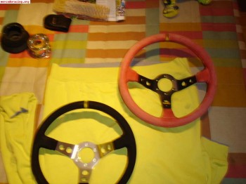 Por limpieza de garaje se vende varios accesorios de competi