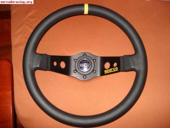 Volante sparco de cuero