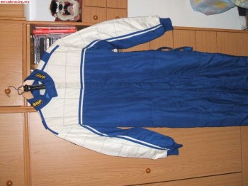 Vendo mono omp y botines sparco fia 8856-2000