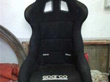 Dos baquets pro 2000 y dos arneses de 3 