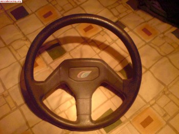 Vendo volante de 205 rallye original