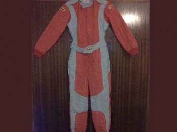 Se vende mono sabelt