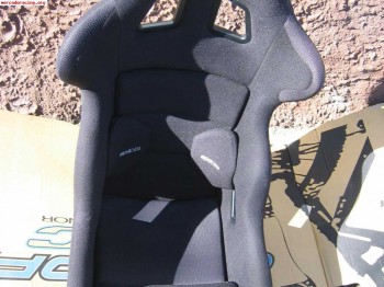 Vendo  baket sparco pro 2000 