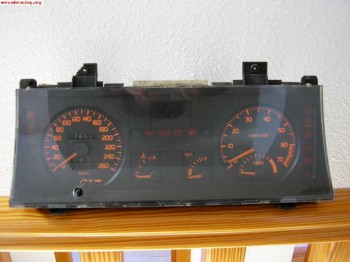 Vendo cuadro de relojes de renaul 21 turbo