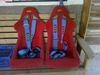 2 baquets y 2 arneses