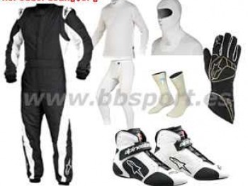 Compro equipacion completa: