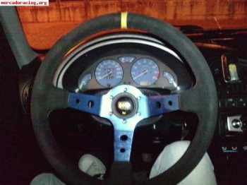 Cuanto me dais por este volante desplazado?