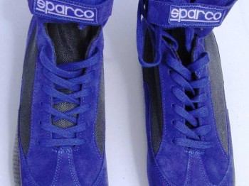 Compro botines del 44 y hans