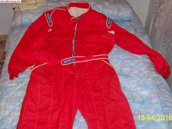 Se vende o se cambia mono ignífugo sparco