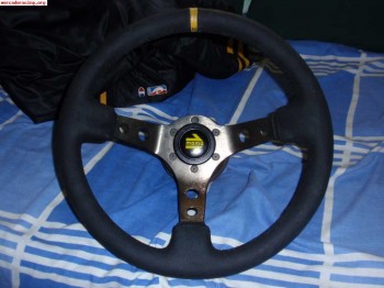 Se vende volante momo 50€