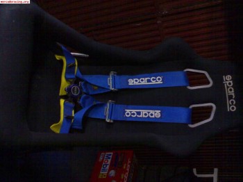 Baquet sparco y arneses 100€