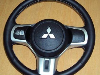 Volante mitsubishi lancer evo x rs 