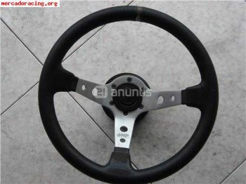 Volante desplazado omp piel vuelta 