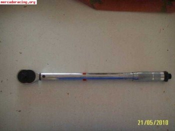 Llave dinamometrica 1/2 pulgada nueva a estrenar