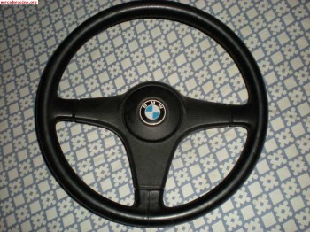 Volante e30 de serie