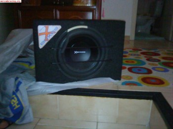 Subwoofer beyma x-boxes con cajón
