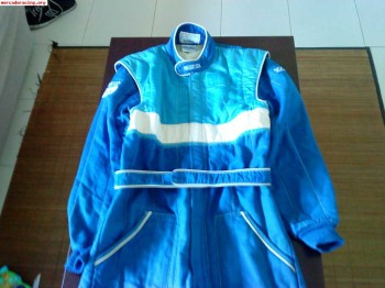 Momo sparco fuera de homologacion