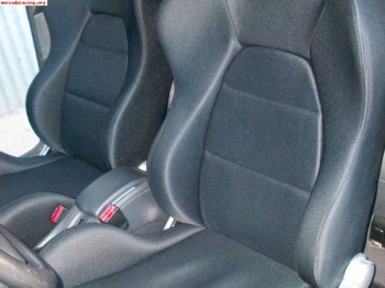 Vendo piña de volante y pareja de baquets