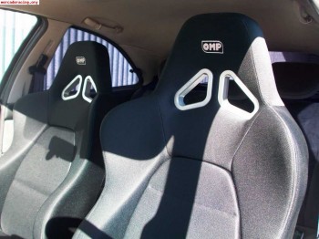 Vendo piña de volante y pareja de baquets