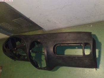 Vendo salpicadero de saxo.