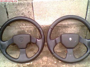 Vendo volantes de clio 16v, 19 16v o gt turbo