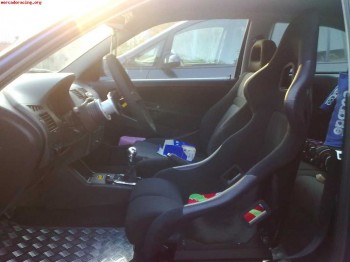 Se vende baquet replica sparco pro 2000 mas bases