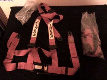 Arneses iresa a estrenar de tres puntos