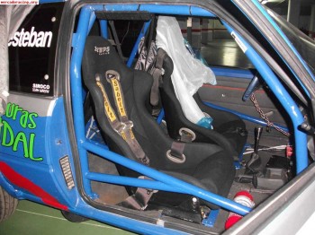 Se venden baquets y cintos