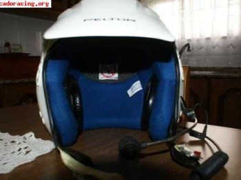 Se vende casco peltor  con pins e interforos