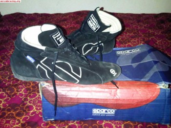 Botines sparco tallas 42 y 43 . negros . homologados .