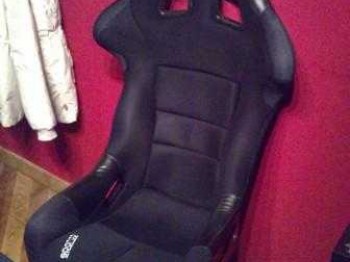 Sparco corsa en perfecto estado