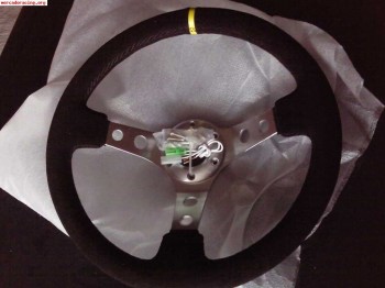 Volante sin estrenar